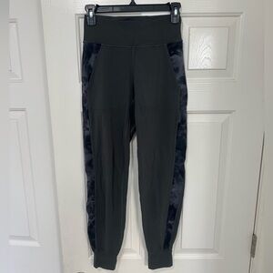 lululemon athletica Align Joggers